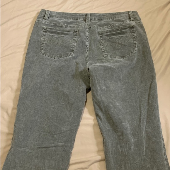 Squeeze Olive Corduroy Jeans - Picture 7 of 8